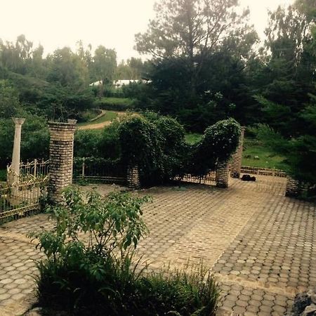 Kenskoff Ranch Le Montcel酒店 外观 照片